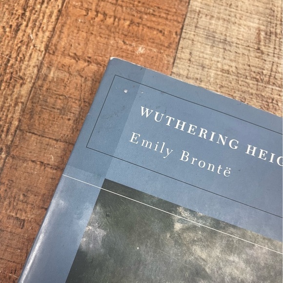 Wuthering Heights Emily Bronte Barnes And Noble Classics Paperback Classic - Picture 7 of 7